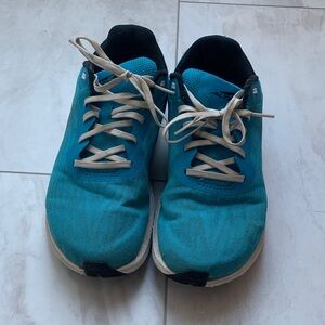 Altra Rivera Road Running Sneaker